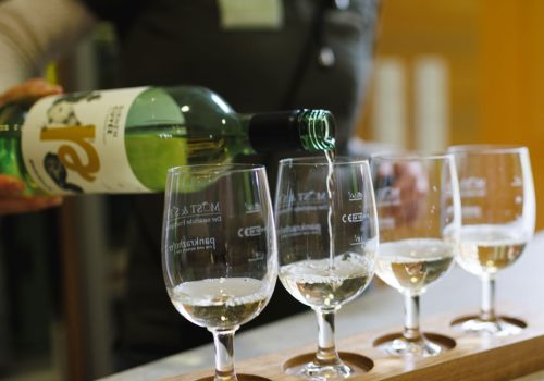 Einschenken-Verkostungsbrett